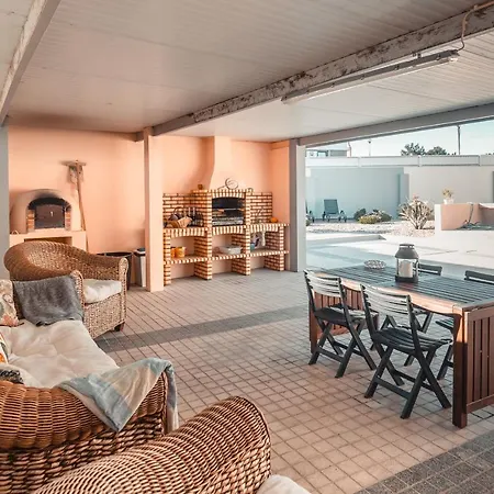 Baleia Atlantic - 5 Bedroom With Pool 4* Santa Cruz (Oeste)