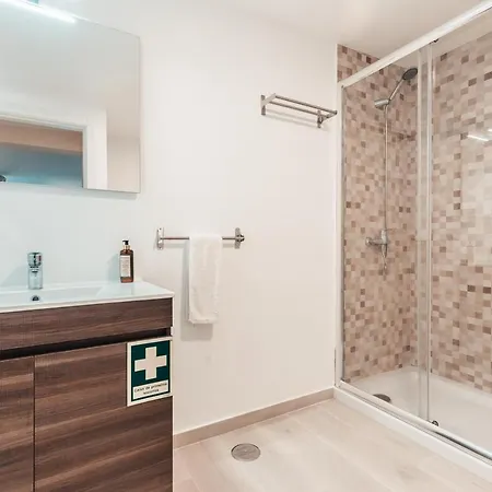 Πανσιόν Baleia Atlantic - 5 Bedroom With Pool 4*