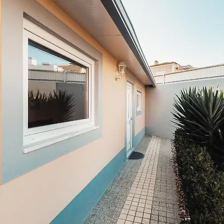 Πανσιόν Baleia Atlantic - 5 Bedroom With Pool Santa Cruz (Oeste)
