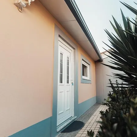 Πανσιόν Baleia Atlantic - 5 Bedroom With Pool Santa Cruz (Oeste)