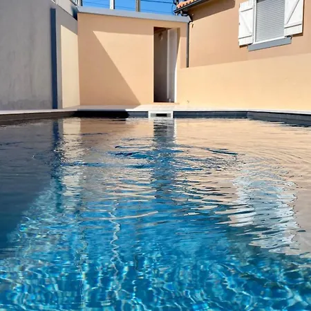 Πανσιόν Baleia Atlantic - 5 Bedroom With Pool Santa Cruz (Oeste)