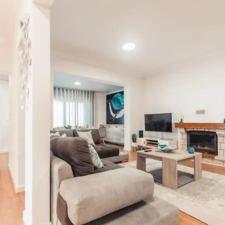 Baleia Atlantic - 5 Bedroom With Pool Πανσιόν