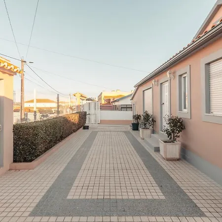 Baleia Atlantic - 5 Bedroom With Pool Guest house *