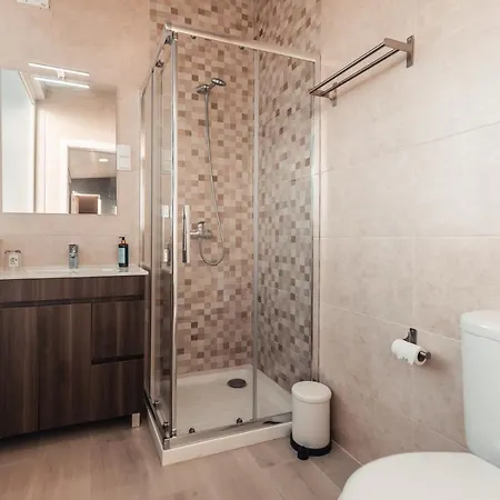 Guest house Baleia Atlantic - 5 Bedroom With Pool